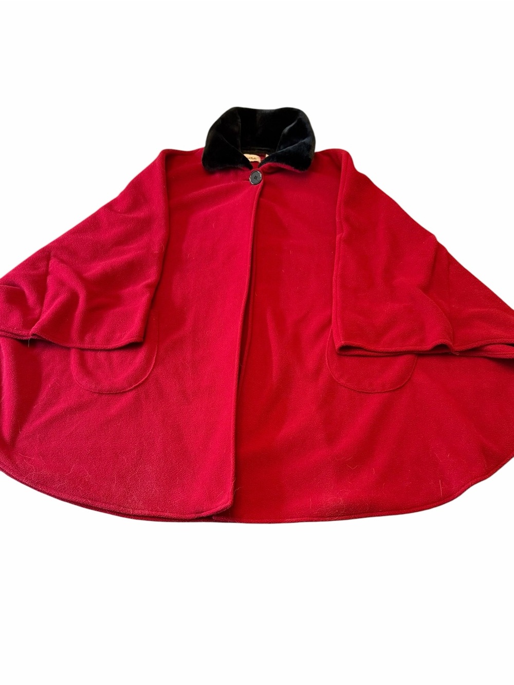 LeModa Womens Red Rosette Fleece Wrap Cape Poncho One Size Faux Fur Trim Pockets